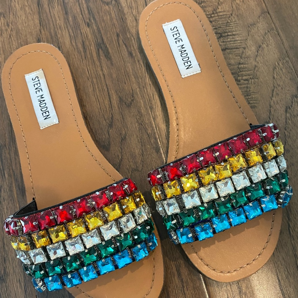 Steve Madden rhinestone slides